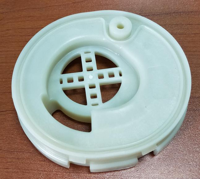 汽车零部件产品(注塑产品）